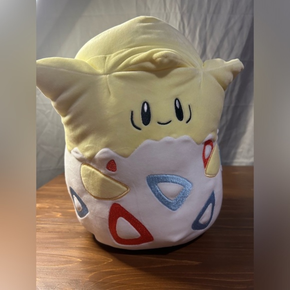 Pokemon Squishmallows Togepi NWT